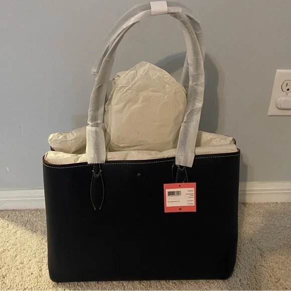 BNWT Kate Spade Large Tote Navy Blue